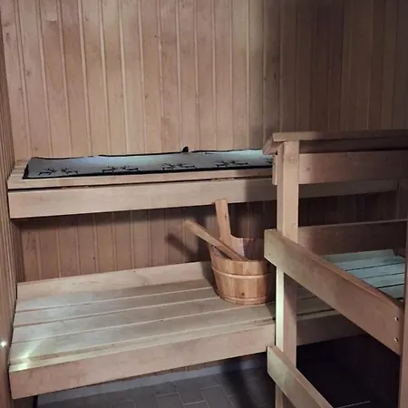 Saunallinen Rivitalohuoneisto *